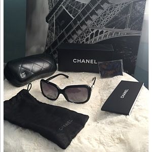 Chanel Sunglasses Complete Set